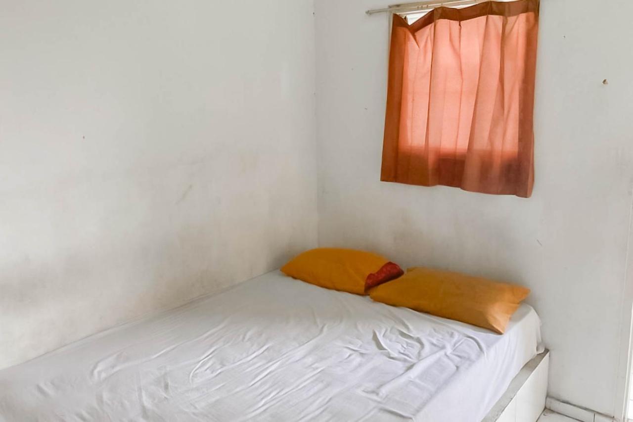 สปอต ออน 2054 อาริมบี 3 เนียร์ โรงพยาบาลซานโตซา Hotel บันดุง ภายนอก รูปภาพ